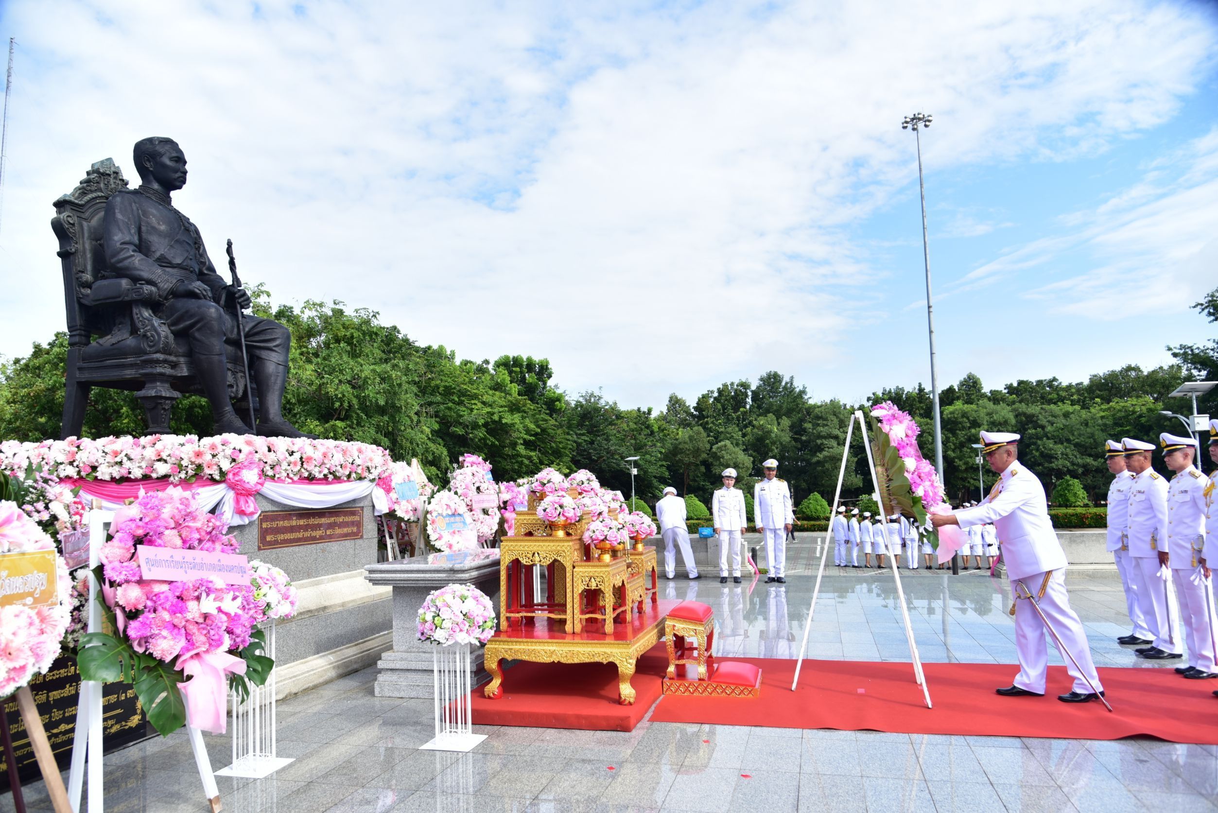 นครปฐม-จัดพิธีวางพวงมาลาถวายราชสักการะ พระบาทสมเด็จพระจุลจอมเกล้าเจ้าอยู่หัวฯ