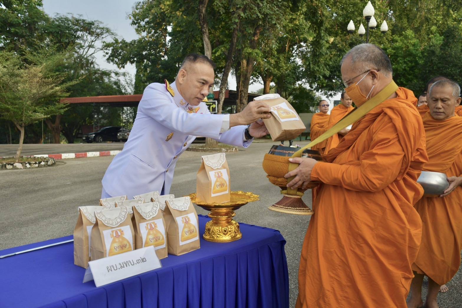 ลำปาง-มทบ.32 จัดกิจกรรมน้อมรำลึก พระบาทสมเด็จพระบรมชนกาธิเบศรฯ