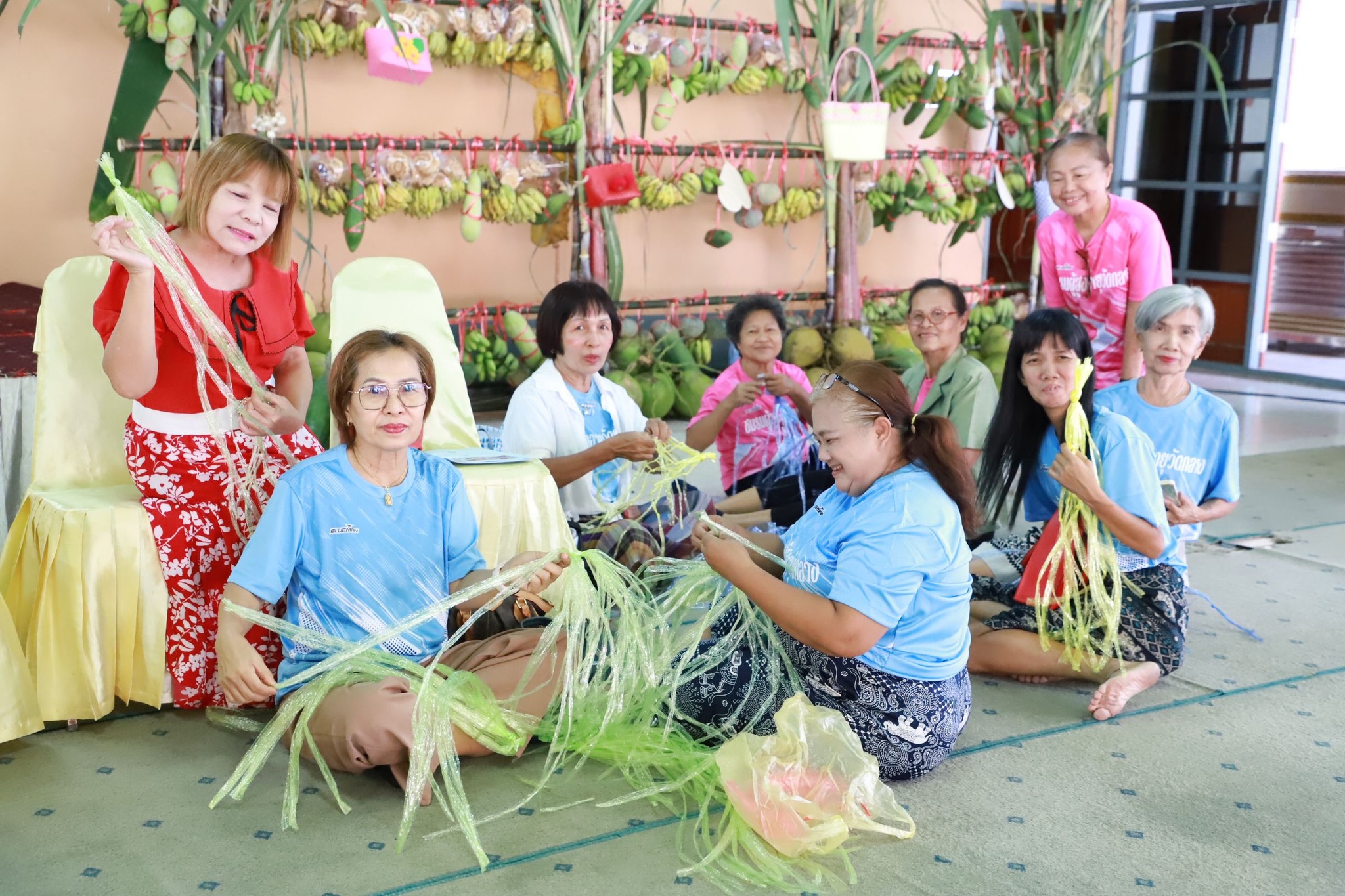 อุบลราชธานี-ร่วมกับวัดไชยมงคล จัดงาน “ทอฝ้ายเป็นสายบุญจุลกฐิน ถิ่นอุบล คนมีธรรม”