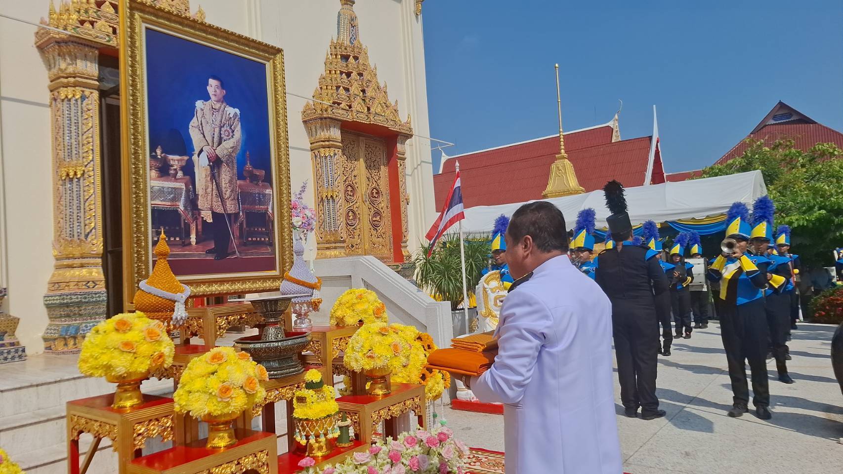 สิงห์บุรี-พระบาทสมเด็จพระเจ้าอยู่หัวฯพระราชทานผ้าพระกฐินฯ