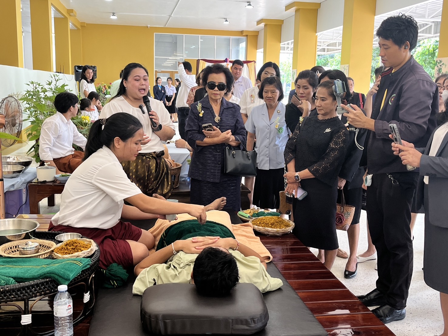 ปราจีนบุรี-“อภัยภูเบศร” เชิญชวน เรียนต่อวิทยาลัยการแพทย์แผนไทย สืบสาน ต่อยอด รักษาภูมิปัญญาแผ่นดิน