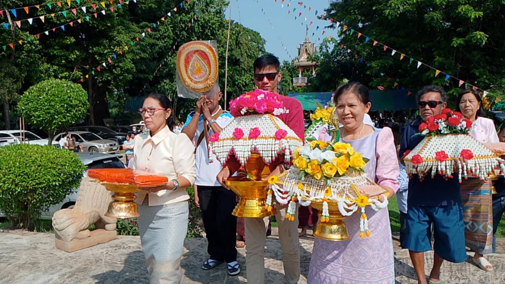 กำแพงเพชร-“วัดตะเคียนทอง”สร้างบุญใหญ่บอกบุญญาติโยมร่วมทอดกฐินสามัคคี