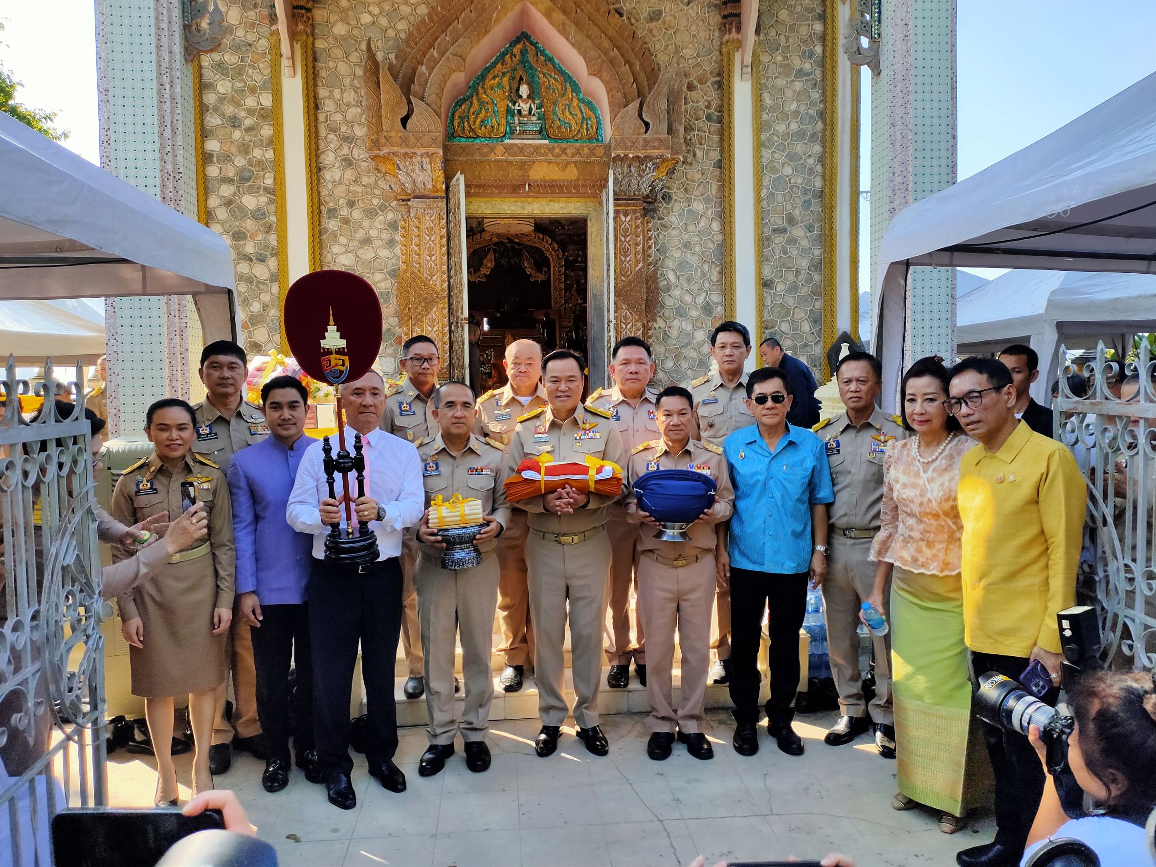 ประจวบคีรีขันธ์-โปรดประทานผ้าพระกฐินวัดเขาไกรลาศ เมืองหัวหิน