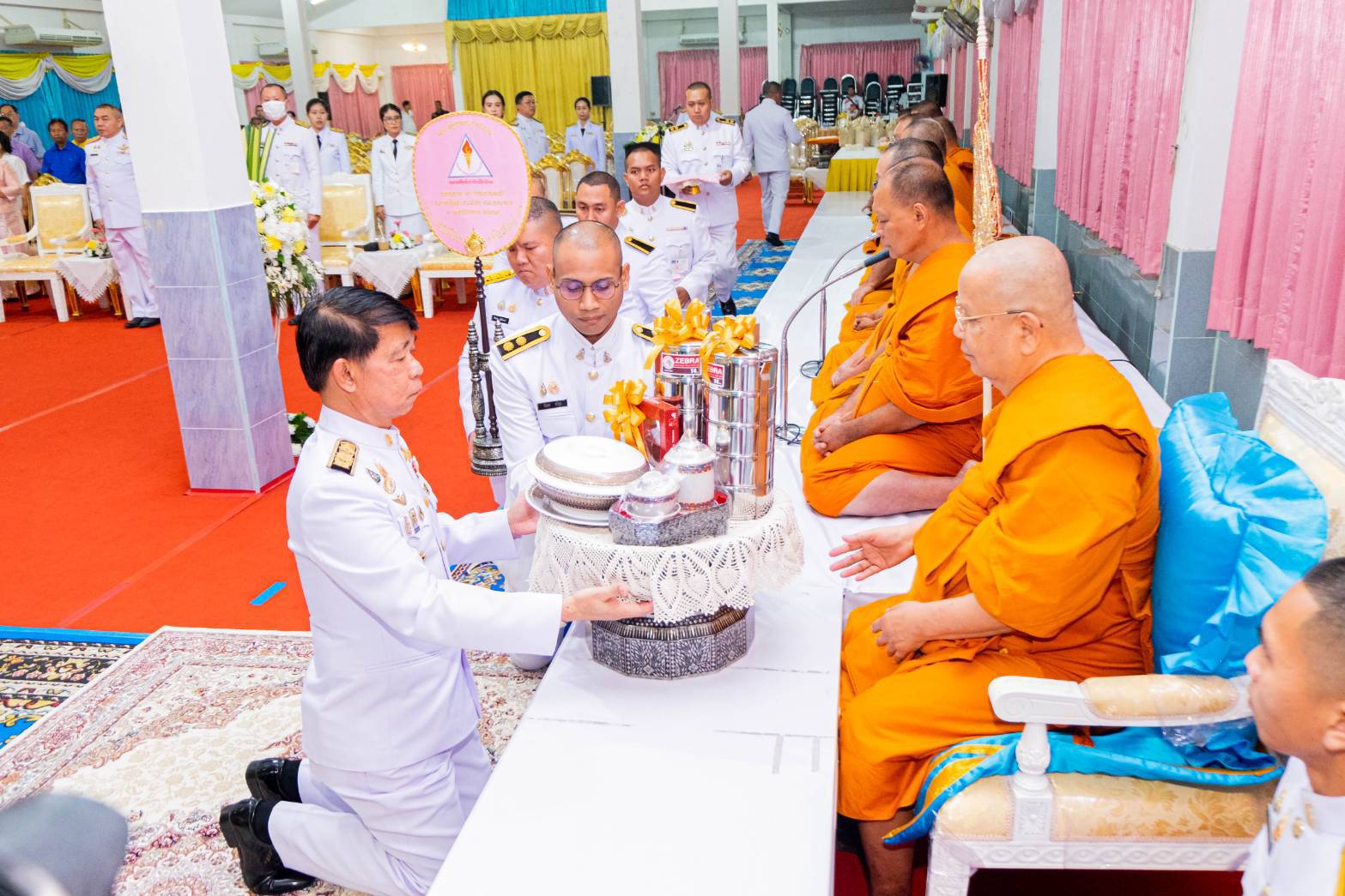 นครนายก-ในหลวงโปรดเกล้า พระราชทานผ้าพระกฐินฯ