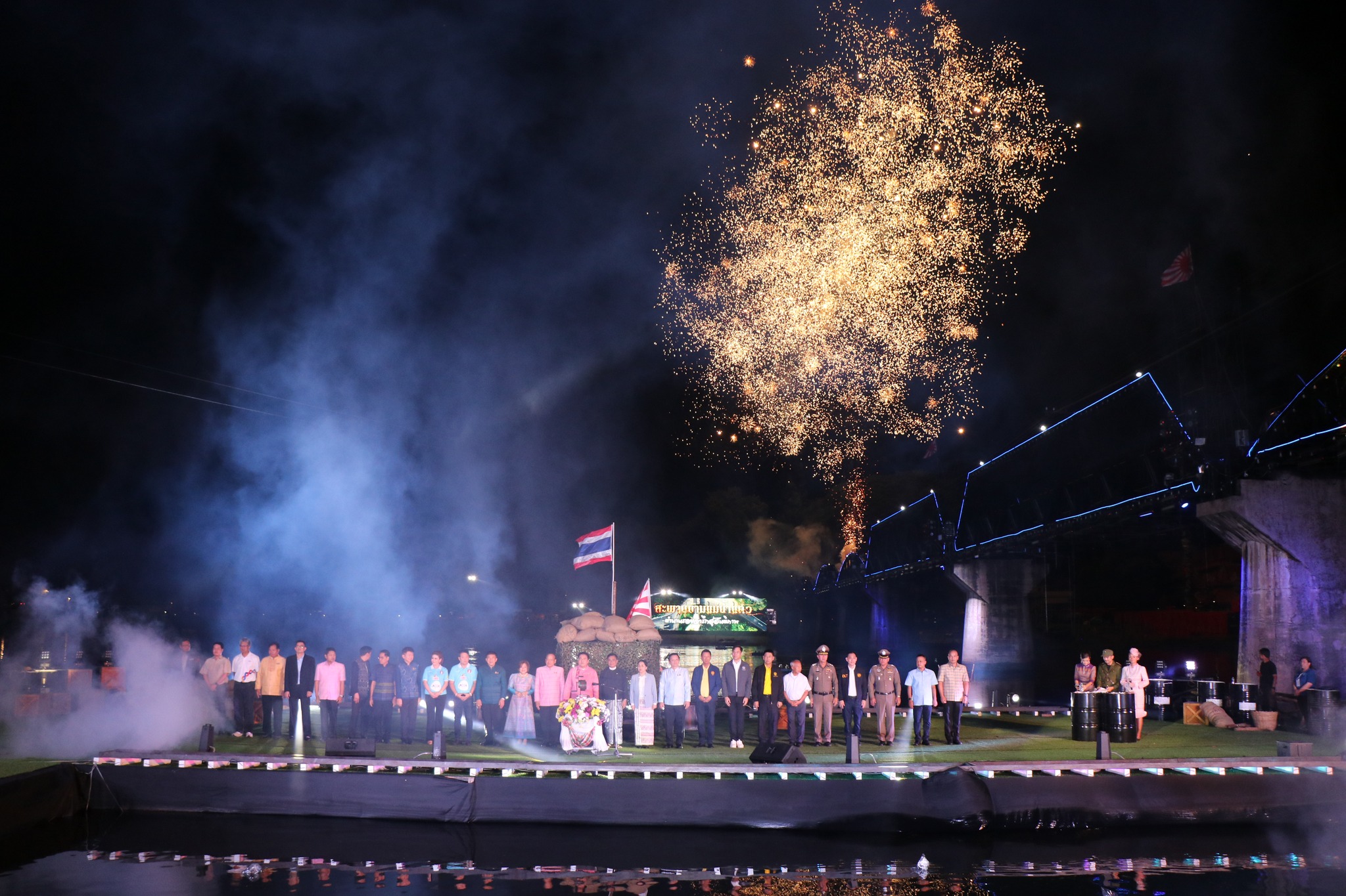 กาญจนบุรี-เปิดงานสัปดาห์สะพานข้ามแม่น้ำแควและงานกาชาด