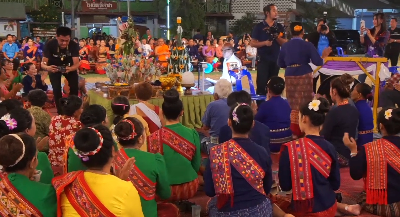 สุพรรณบุรี-จัดงานประเพณี”บุญข้าวเม่า”