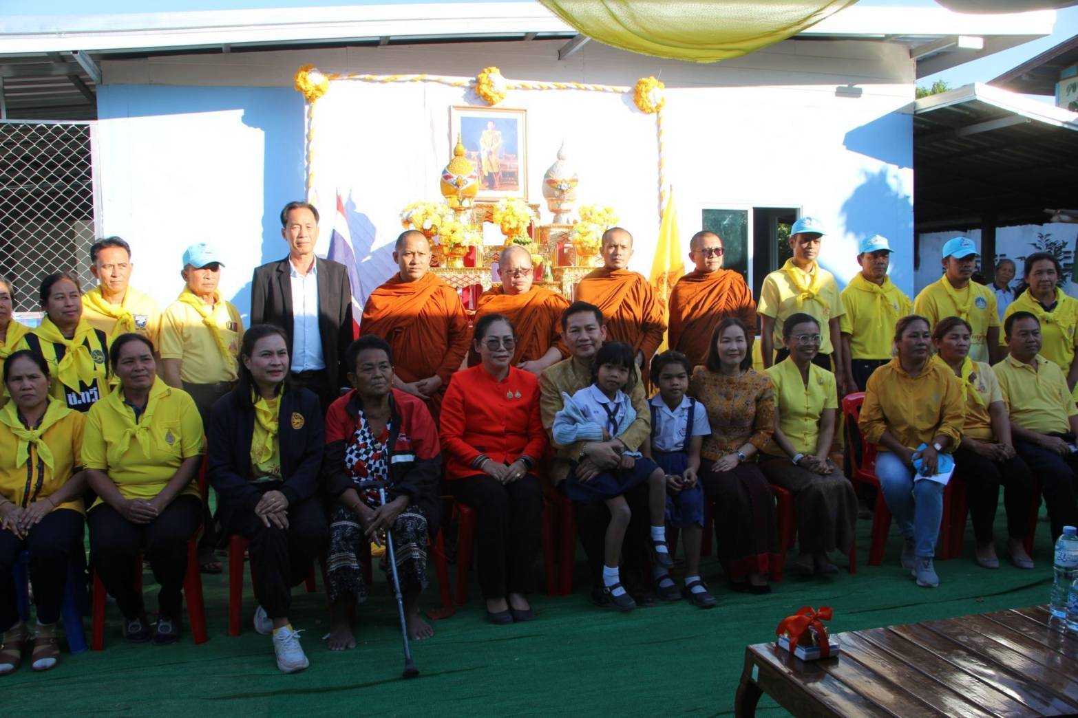 ร้อยเอ็ด-มอบบ้านในฝันให้แก่ผู้สูงอายุเฉลิมพระเกียรติพระบาทสมเด็จพระเจ้าอยู่หัวฯ