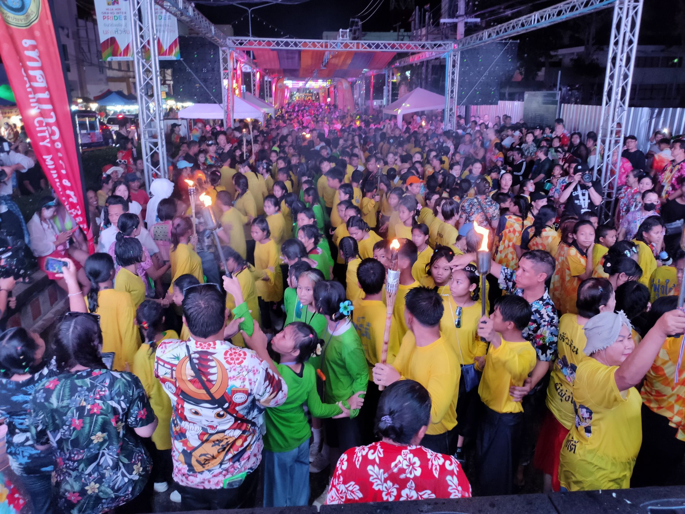 ประจวบคีรีขันธ์-เปิดแล้วเทศกาลวัน”สงกรานต์”เทศบาลนครหัวหิน