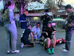ชลบุรี-ชื่นชม..ทหารเรือ ปฐมพยาบาลและกู้ชีพขั้นพื้นฐาน (CPR) ประชาชน