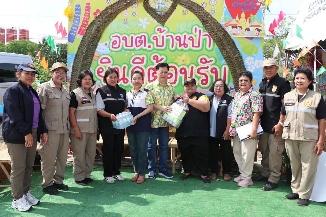 สระบุรี-ผู้ว่าฯพร้อมด้วยเหล่ากาชาดฯออกเยี่ยม จุดตรวจ/จุดบริการประชาชน