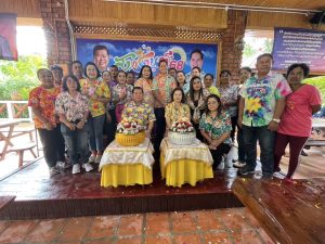 “นิพนธ์” เปิดบ้านรดน้ำดำหัว สืบสานประเพณีสงกรานต์ไทย